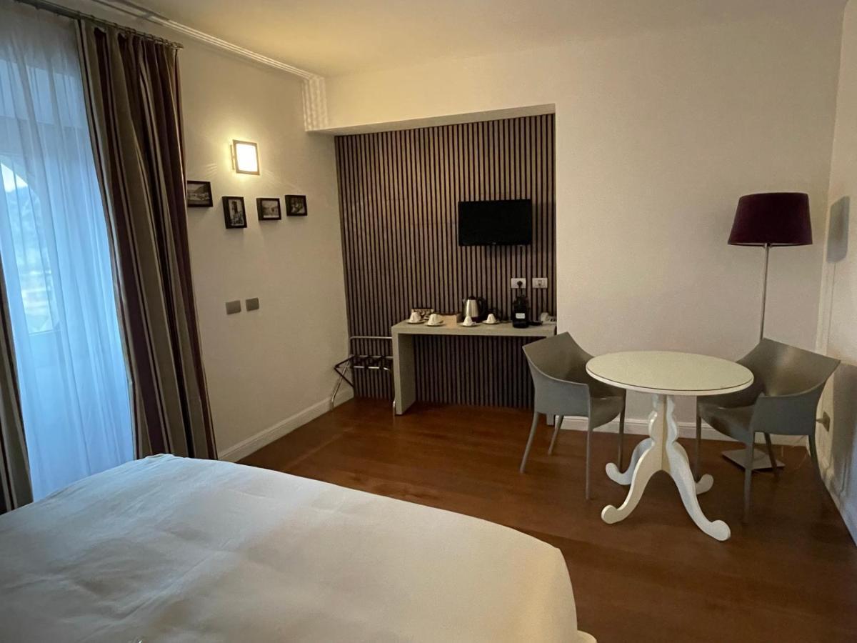 Il Vecchio Borgo Relais Hotel Como Exterior foto