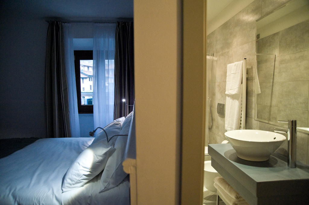 Il Vecchio Borgo Relais Hotel Como Quarto foto